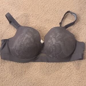 Cacique Bra Size 44C